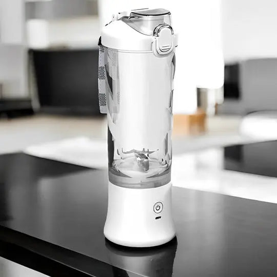 Mixeur_portable_4000mAh_XIAOWEI_600ML-avec-un-puissant-moteur-pour-smoothie