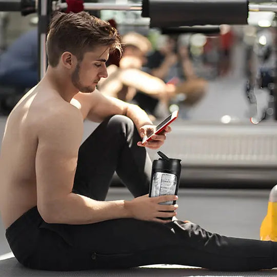Shaker-Electrique-650-ml-rechargeable-noir-fitness
