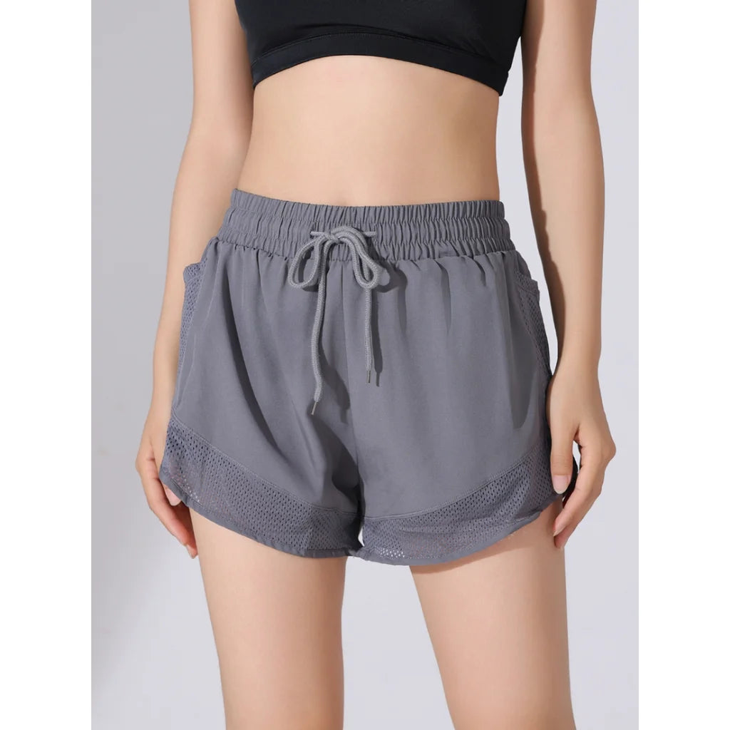 short-de-sport-femme-PowersFit™-gris-respirabilité-excellente-et-légèreté